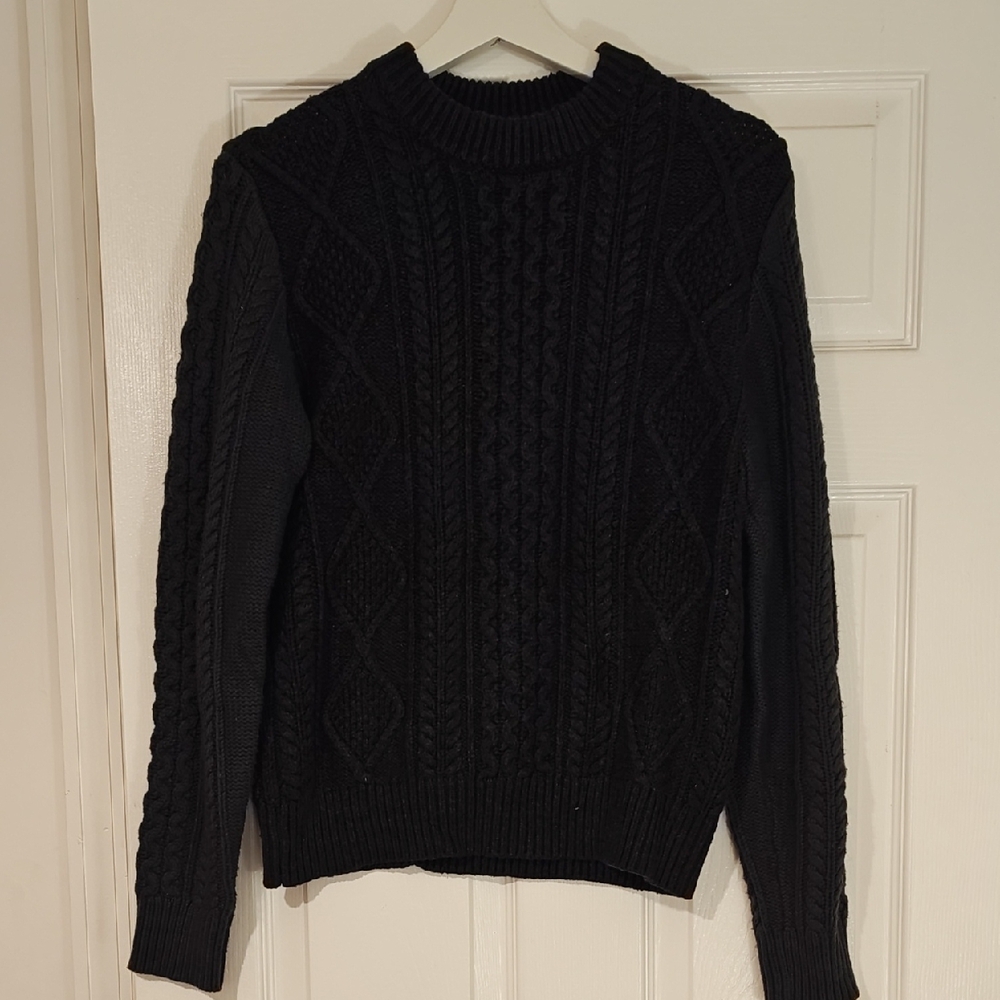 Men's Black Cable Knit Sweater